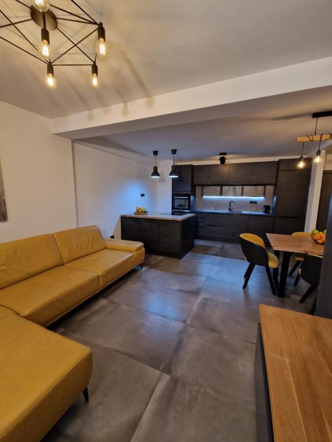 Apartment Matea Pula Exteriör bild