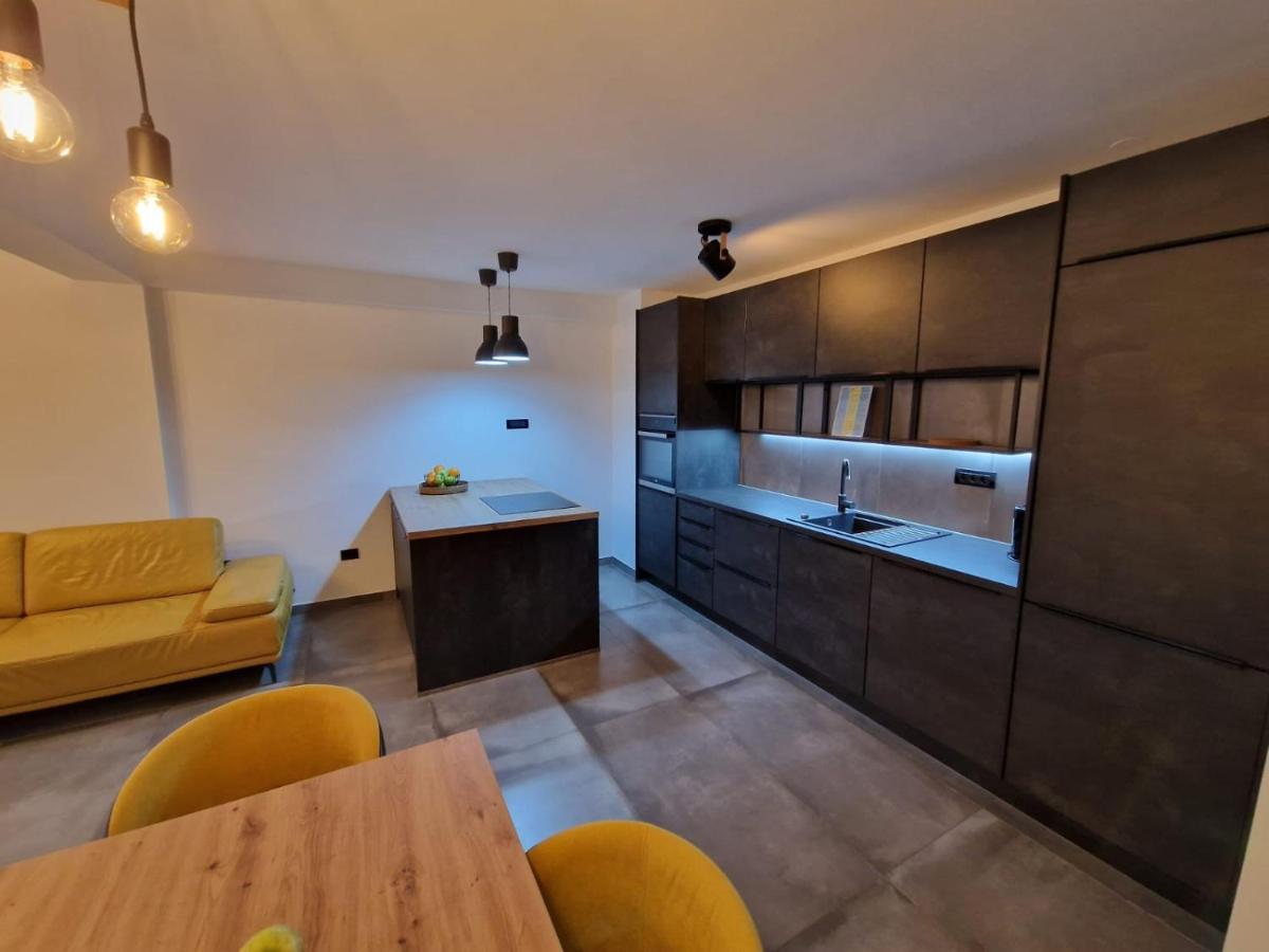 Apartment Matea Pula Exteriör bild
